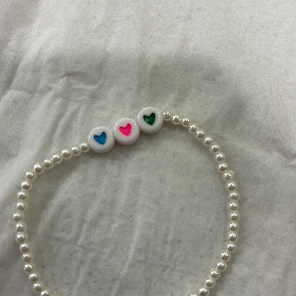 Homemade SUPER cute three hearts Pearl stretchy bracelet - Picture 2 of 4